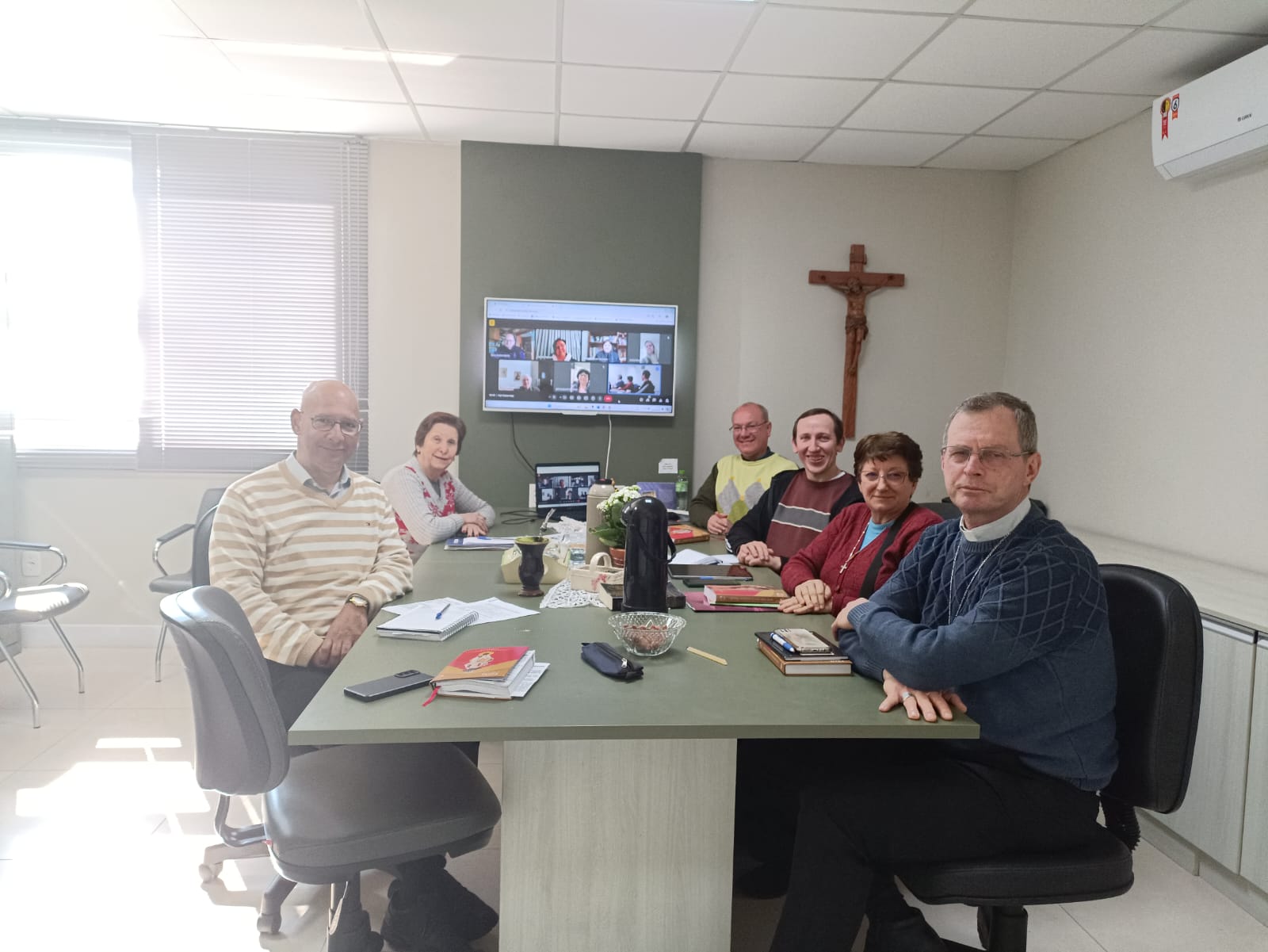  Facilitadores da Conversação no Espírito realizam Conversação no Espírito