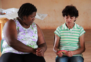 Momento foi de partilha entre as participantes sobre novas possibilidades na producao de artesanato. POR VICTORIA HOLZBACH