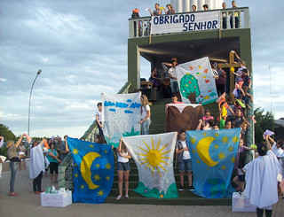 Celebração ocorreu aos pés do monumento do Cristo Redentor.