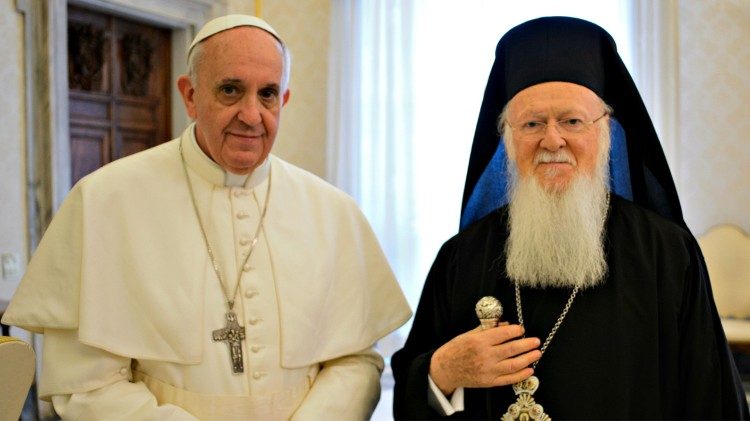 Papa Francisco e o Patriarca Bartolomeu I, no Vaticano